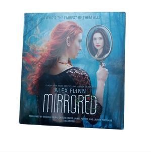 NEW Mirrored by Alex Flinn (2015, 9 Compact Discs, Unabridged edition) Audiobook
